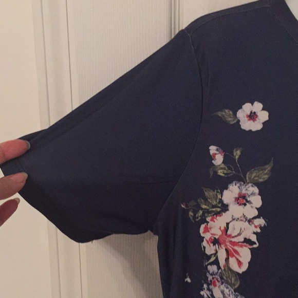 NWOT DG2 Diane Gilman Top - Picture 4 of 8